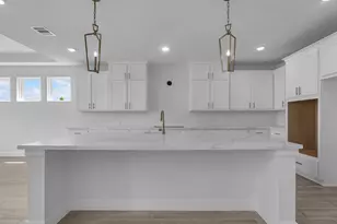 32430 Violet Dancer Ct, Fulshear, TX 77441 - Photo 6
