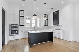 1005 E 28th St, Houston, TX 77009 - Photo 4