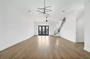 1005 E 28th St, Houston, TX 77009 - Photo 12