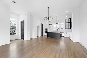 1005 E 28th St, Houston, TX 77009 - Photo 10