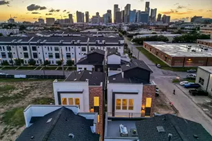 3032 Lamar St, Houston, TX 77003 - Photo 1