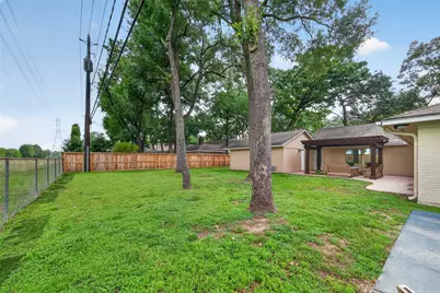 341 W Gaywood Drive, Houston, TX 77079 - Photo 40