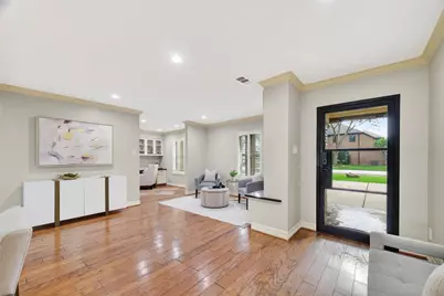 341 W Gaywood Drive, Houston, TX 77079 - Photo 8