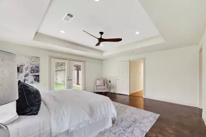 341 W Gaywood Drive, Houston, TX 77079 - Photo 22