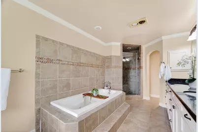 341 W Gaywood Drive, Houston, TX 77079 - Photo 24