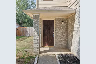 3907 Starbridge Pointe Lane, Katy, TX 77449 - Photo 2