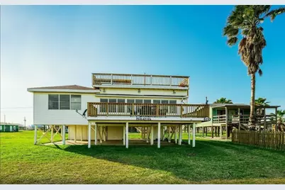 610 Fort Velasco Drive, Surfside Beach, TX 77541 - Photo 1