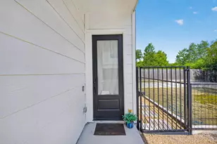 5737 White Magnolia St., Houston, TX 77091 - Photo 2
