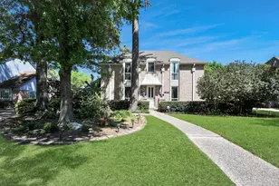 18010 Bambriar Dr, Houston, TX 77090 - Photo 2