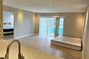 2822 S Bartell Dr Dr, Houston, TX 77054 - Photo 6