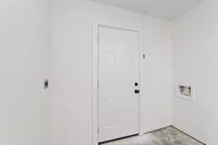 7706 Deadwood Dr, Houston, TX 77040 - Photo 12