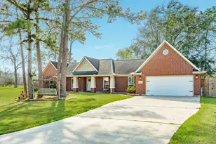 5002 Raford Ln, Santa Fe, TX 77510 - Photo 2