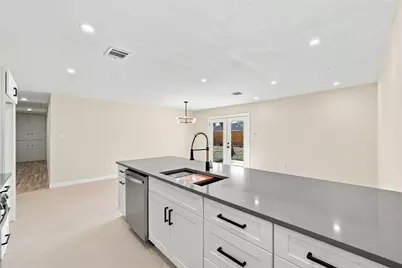 6710 Glen Rock Drive, Houston, TX 77087 - Photo 24