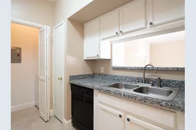 6500 Harbor Town Drive #2806, Houston, TX 77036 - Photo 10