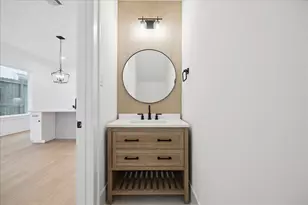 1407 B Malone St, Houston, TX 77007 - Photo 14