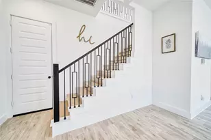 8107 Calhoun Rd, Houston, TX 77033 - Photo 10