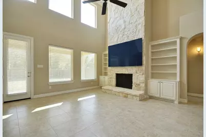 9507 Martha Springs Drive, Houston, TX 77070 - Photo 10