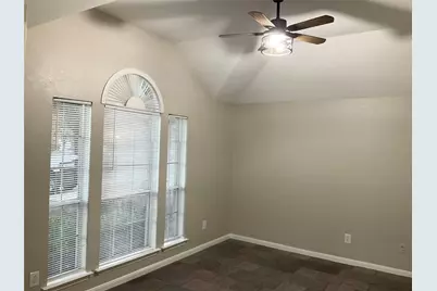 43 N Merryweather Circle, The Woodlands, TX 77384 - Photo 8