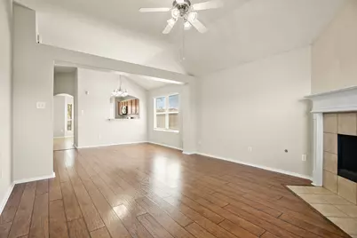 23 N Golden Oak Drive, Texas City, TX 77591 - Photo 10