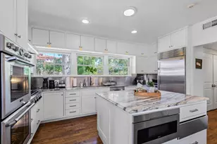 35 Tiel Way, Houston, TX 77019 - Photo 6