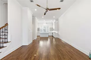 2730 Harvard St, Houston, TX 77008 - Photo 24