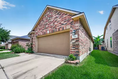 9314 Fuqua Ridge Lane, Houston, TX 77075 - Photo 2