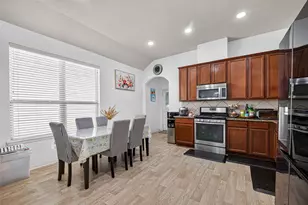 9314 Fuqua Ridge Ln, Houston, TX 77075 - Photo 10