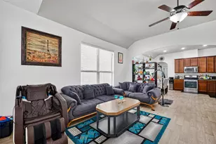 9314 Fuqua Ridge Ln, Houston, TX 77075 - Photo 6