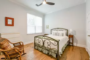 2442 Chimney Rock Rd, Houston, TX 77056 - Photo 36