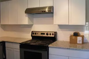 4725 Maggie St, Houston, TX 77033 - Photo 4