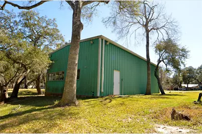 708 Catamaran Circle, Blessing, TX 77419 - Photo 34