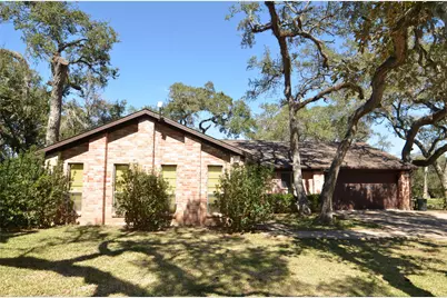 708 Catamaran Circle, Blessing, TX 77419 - Photo 2