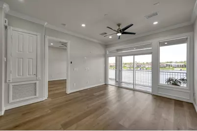 168 Lake Point Boulevard #B201, Conroe, TX 77356 - Photo 12