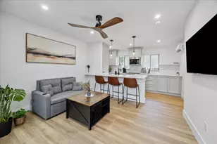 5844 Darling St, Houston, TX 77007 - Photo 6