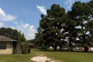 716 Fernwood St, Waller, TX 77484 - Photo 8