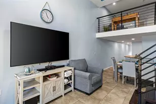 9520 Seawall Blvd, Galveston, TX 77554 - Photo 12