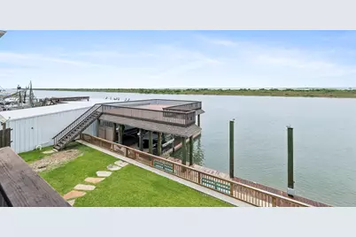 2719 Stella, Port O Connor, TX 77982 - Photo 34