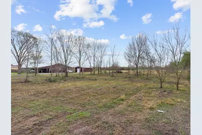 17 County Road 533, Angleton, TX 77515 - Photo 1