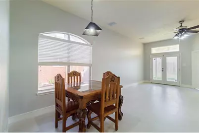 6210 Pleasant Stream Drive, Katy, TX 77449 - Photo 10