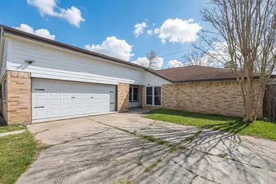 5819 Sunnygate Drive, Spring, TX 77373 - Photo 2