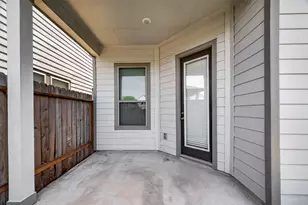 13412 Sun Cay Drive, Houston, TX 77047 - Photo 38