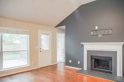 91 N Willow Point Circle, The Woodlands, TX 77382 - Photo 24