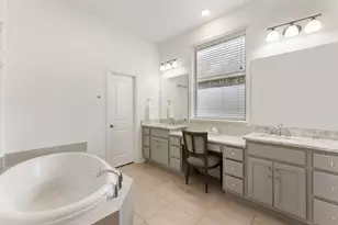 1038 Bat Hawk Ct, Conroe, TX 77385 - Photo 14