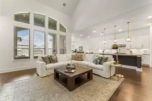 1038 Bat Hawk Ct, Conroe, TX 77385 - Photo 4