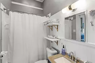 811 10th St, Galveston, TX 77550 - Photo 18