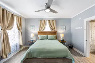 811 10th St, Galveston, TX 77550 - Photo 4