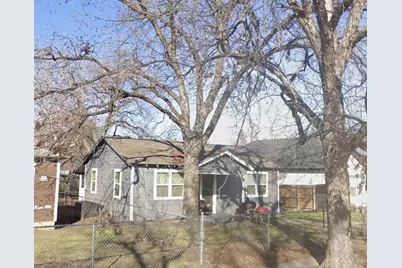 2909 Fitzhugh Avenue, Fort Worth, TX 76105 - Photo 2