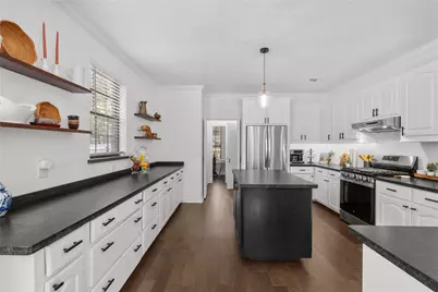 22710 Meadowsweet Drive, Magnolia, TX 77355 - Photo 16