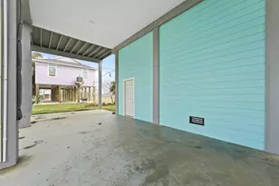 4025 A Vista Blvd, Galveston, TX 77554 - Photo 16