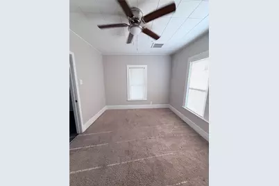 1401 Edison Street, Baytown, TX 77520 - Photo 12